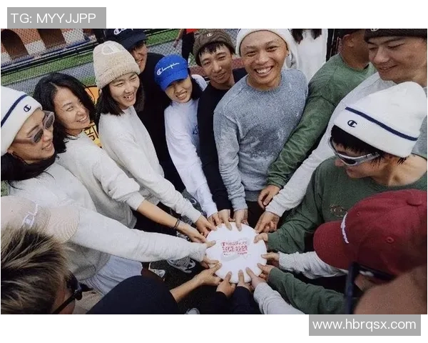 上海飞盘队的拼搏之路与攀岩联赛的精彩瞬间回顾