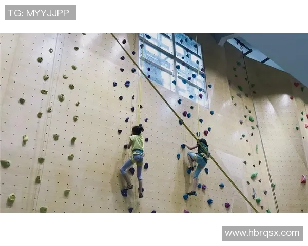 南京攀岩队技术探讨与训练心得分享攀岩运动的未来发展展望